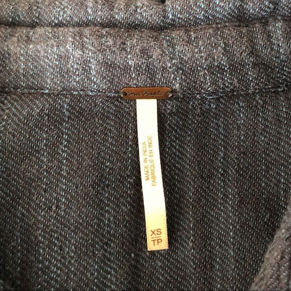 Free People Navy Plaid Flannel Button Down Long Sleeve Shirt Top size XS - Picture 11 of 13